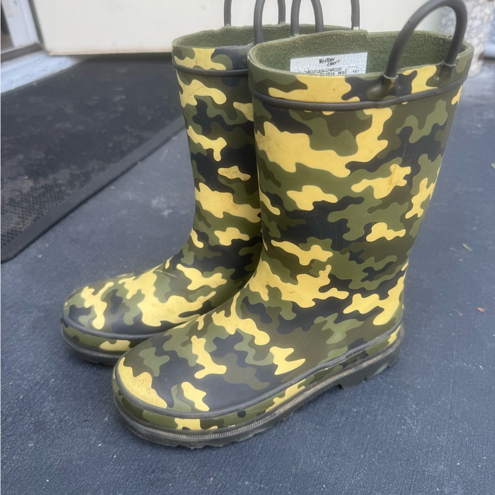 Kids Camouflage Rain Boots - Yellow & Green